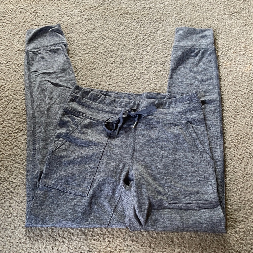 Aerie chill. play. move Leggings